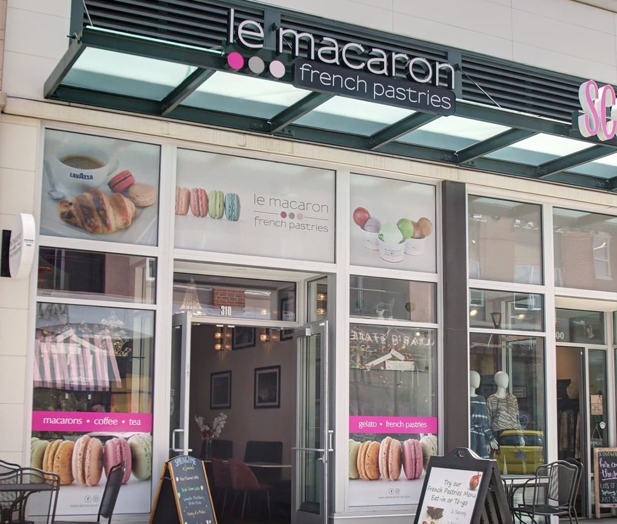 Le Macaron branded storefront with signage
