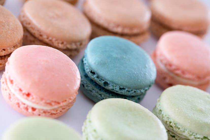 Le Macaron French Pastries storefront